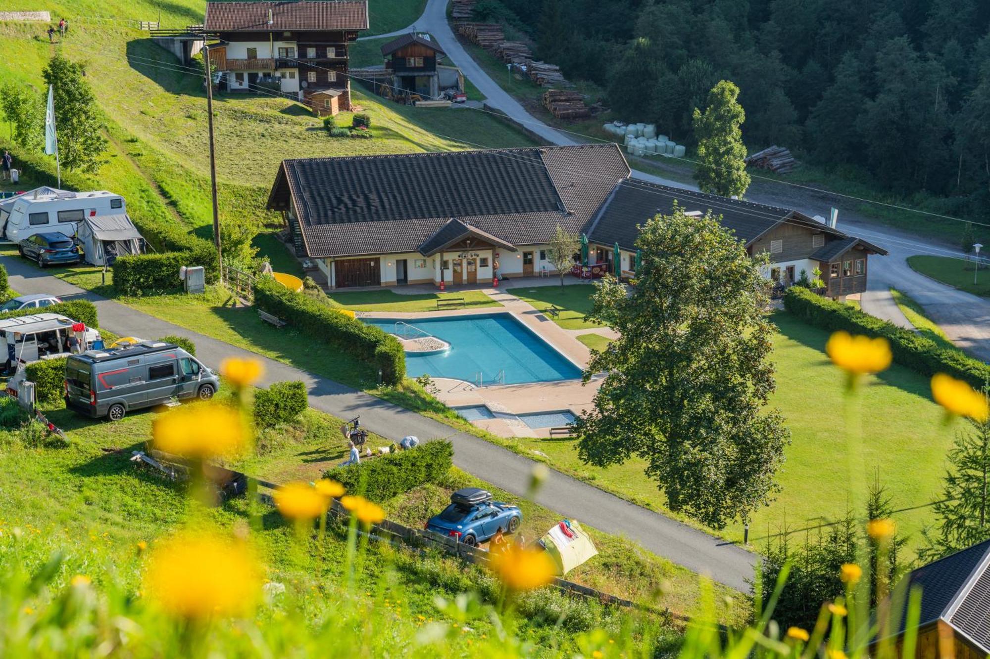 Das Kleine Berghotel 列兴 外观 照片